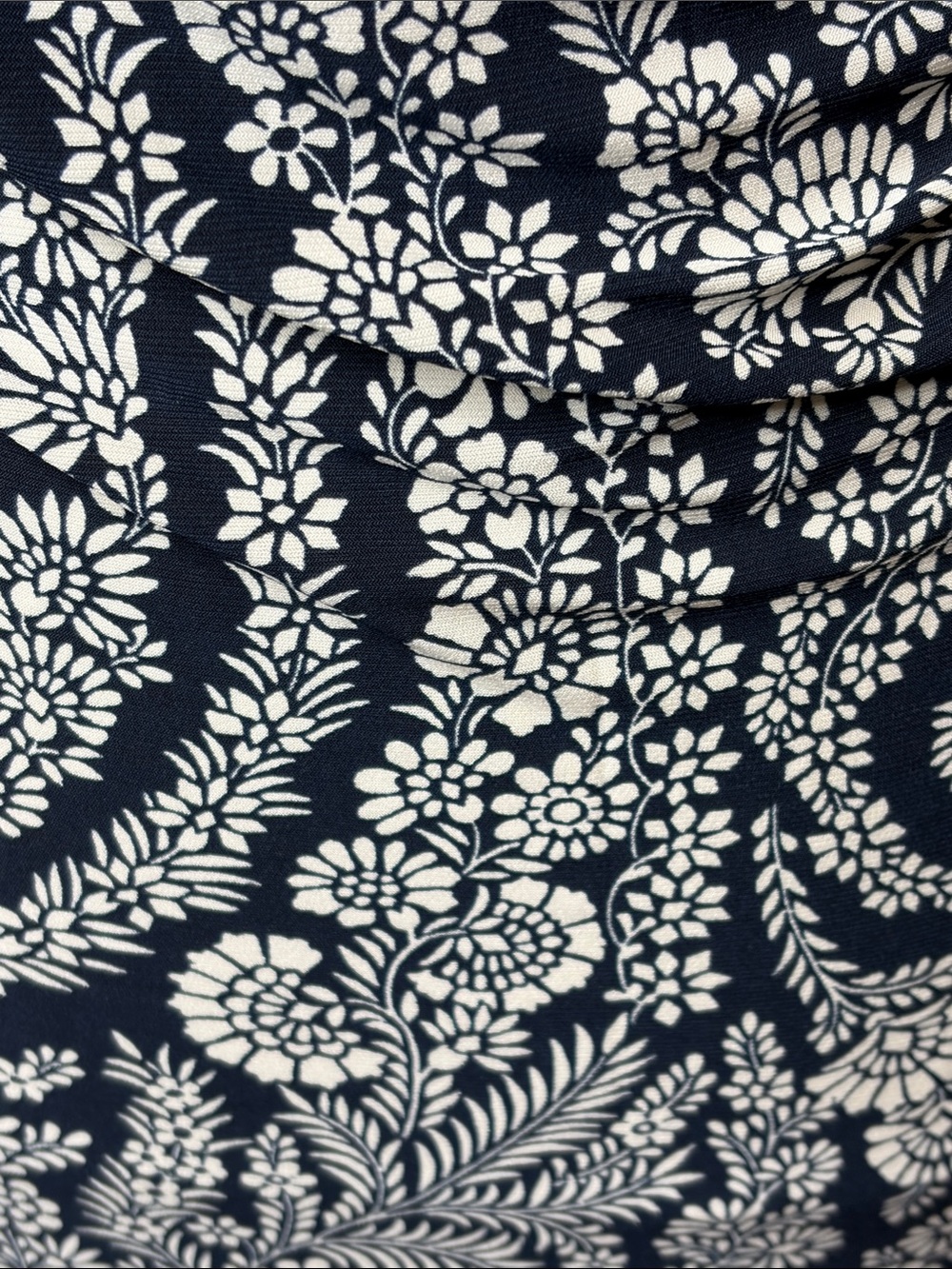 Tommy Hilfiger Navy Blue and White Paisley Halter Maxi Dress 8 - Picture 4 of 15